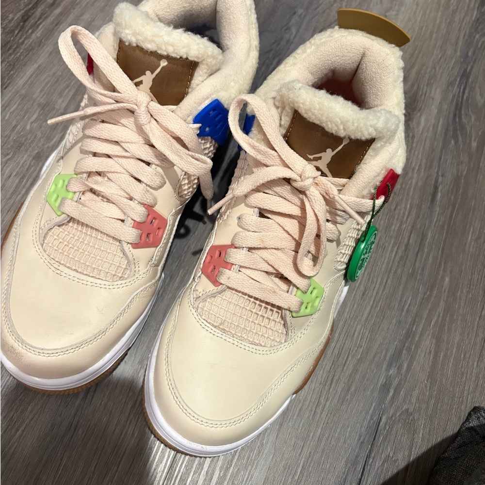 Air Jordan 4 Retro SE Multicolor Sneakers